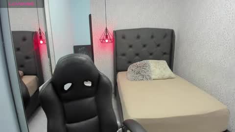 M A G N O  online show from February 9, 12:51 pm