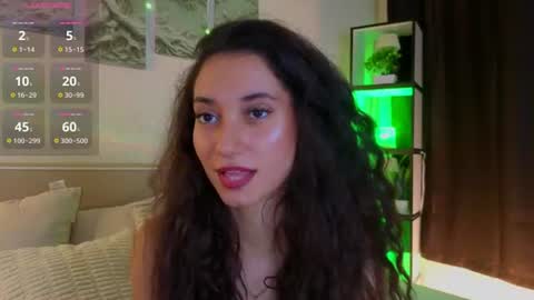 Lola and Stacey  Jamiegold and Juliared online show from July 29, 8:36 am
