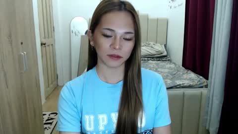 shawniee 3 online show from November 29, 2:48 am