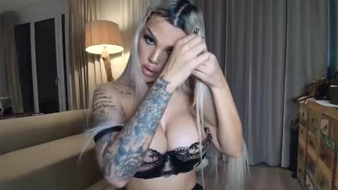 shayblonde online show from January 13, 8:02 pm