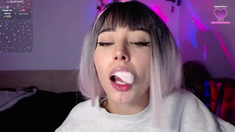 Shayla 3 online show from September 15, 8:05 pm