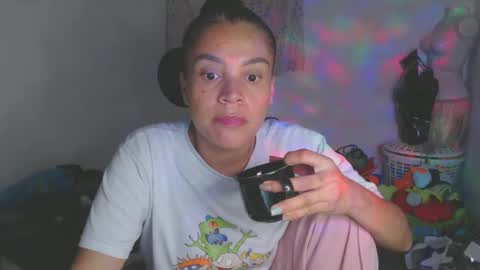 Shayna online show from May 29, 2:53 am