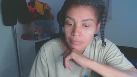 Shayna online show from October 2, 3:44 am