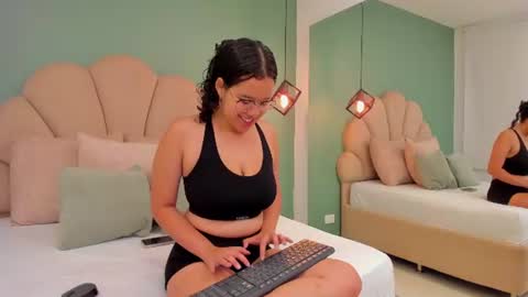 shayra_alina online show from June 23, 11:30 am