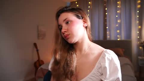 shebuny online show from March 16, 3:31 am