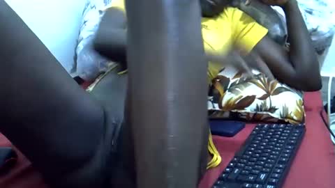 shees_sweet online show from May 22, 6:00 am