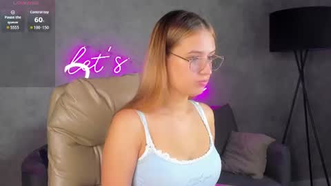 Amely online show from July 29, 9:42 am