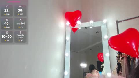 Snapshot of shei1a_shy chatting on February 14, 1:13 am Amely online show from February 14, 1:13 am