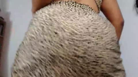 Sheila Makano online show from December 16, 1:55 am