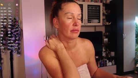 Sheila GMT 2 Tuesday Wednesday Friday Saturday Sunday- 8  5  online show from November 2, 5:00 am