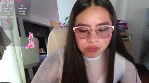 lau online show from December 14, 3:29 pm