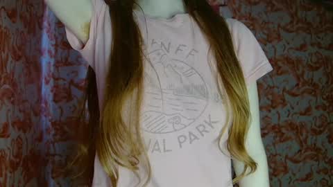 Erika online show from April 13, 8:20 pm