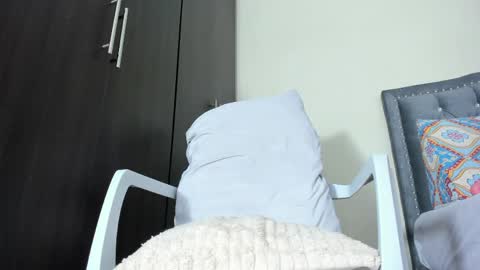 S H E L L  online show from May 16, 2:03 am