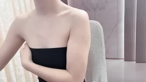 Shelly online show from February 22, 1:28 am