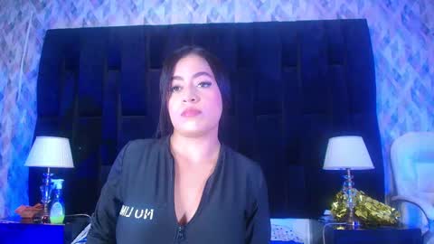 Snapshot of shelsy_loreds chatting on February 13, 11:50 am Shelsy online show from February 13, 11:50 am