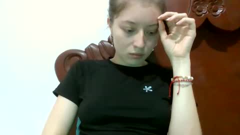 shelsyzevee_ online show from November 6, 12:27 am