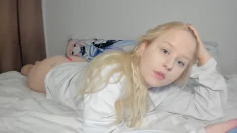 sher  online show from October 5, 6:35 pm