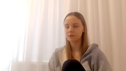 Lisa online show from February 22, 7:20 am