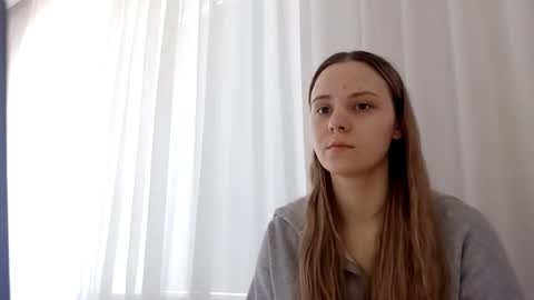 Lisa online show from February 25, 7:29 am