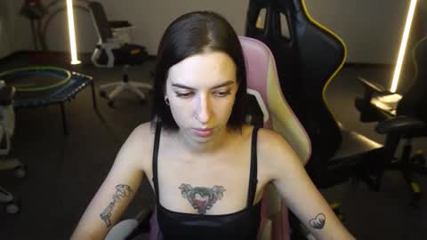 Sheryl online show from October 2, 4:34 pm