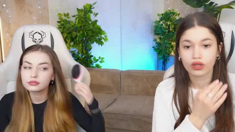 Sheryl online show from December 16, 12:06 pm