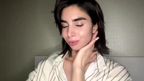 Amy online show from May 21, 2:59 pm