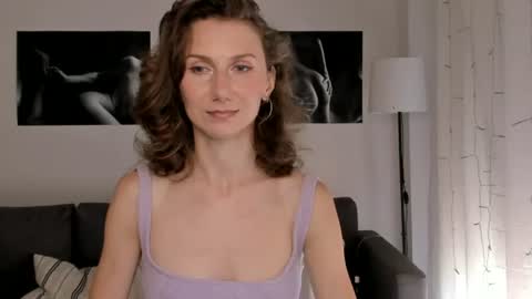 shesleepsnaked online show from July 13, 1:12 pm