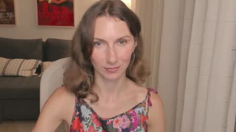 Snapshot of shesleepsnaked chatting on September 29, 6:46 pm shesleepsnaked online show from September 29, 6:46 pm