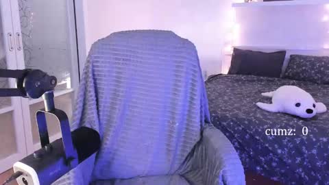 Bella  online show from December 26, 1:18 am