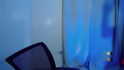 HAPPY BIRTHDAY online show from April 21, 3:02 am