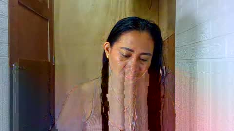 Snapshot of shinecathy chatting on September 18, 4:27 pm shine online show from September 18, 4:27 pm