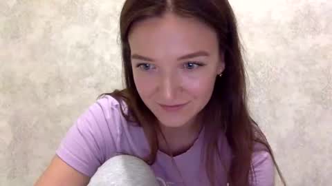 Snapshot of shining_pearl chatting on September 28, 9:31 pm Jesica online show from September 28, 9:31 pm