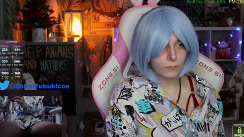 Snapshot of shirayuki_hime chatting on December 16, 7:15 am Im Lilu Rosenblum Guys I have ----Ill be glad to see you there online show from December 16, 7:15 am