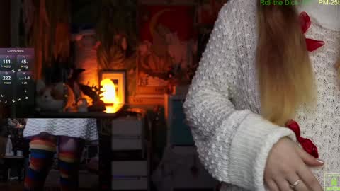 Snapshot of shirayuki_hime chatting on December 14, 6:02 am Im Lilu Rosenblum Guys I have ----Ill be glad to see you there online show from December 14, 6:02 am