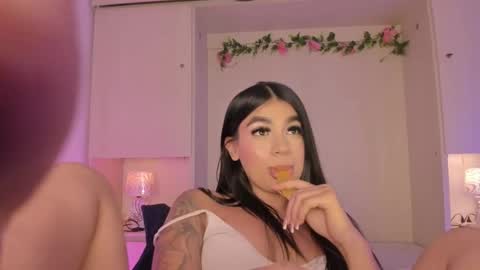 Shirley online show from November 27, 9:50 pm