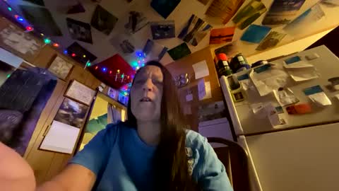 Snapshot of shorty920505 chatting on September 18, 1:48 am shorty920505 online show from September 18, 1:48 am
