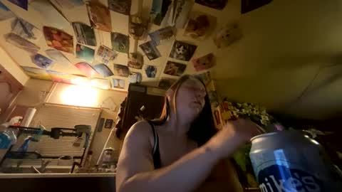 Snapshot of shorty920505 chatting on October 3, 1:54 am shorty920505 online show from October 3, 1:54 am
