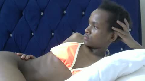 Snapshot of shugar7260 chatting on October 4, 1:00 am shugar7260 online show from October 4, 1:00 am