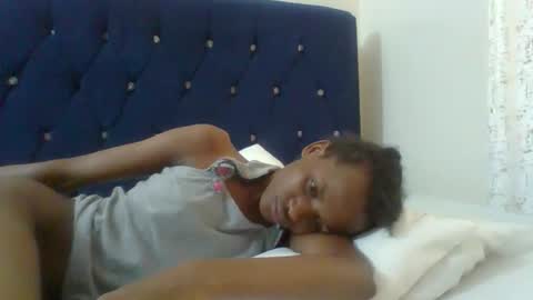 Snapshot of shugar7260 chatting on October 2, 9:36 am shugar7260 online show from October 2, 9:36 am