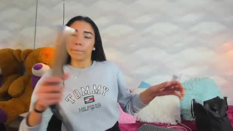 ZUMY ANGELS online show from September 12, 3:40 am