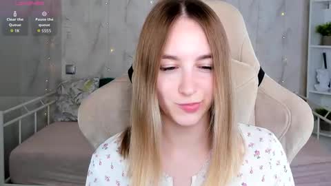 Polly online show from March 12, 12:24 am