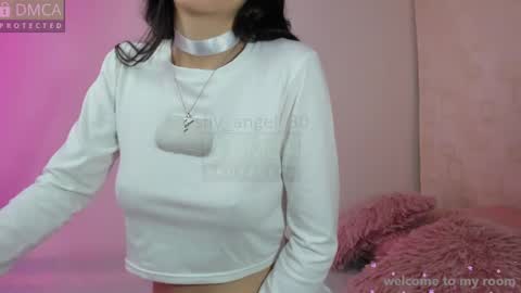 Snapshot of shy_angel_30 chatting on February 10, 4:14 pm Angel online show from February 10, 4:14 pm