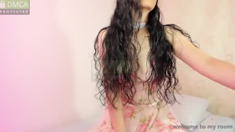 Snapshot of shy_angel_30 chatting on October 6, 4:34 pm Angel online show from October 6, 4:34 pm