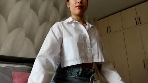 Mika online show from February 26, 4:22 am