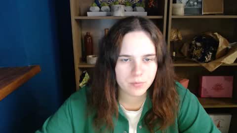 shy_lil online show from October 22, 4:34 pm