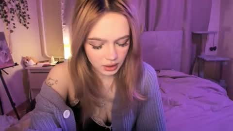 Megan 3 online show from February 2, 10:09 pm