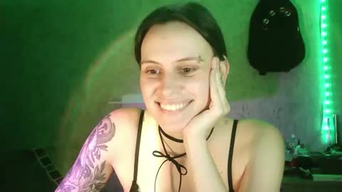 shy_miracle online show from July 28, 7:04 pm