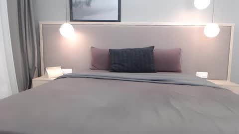 shy_schoolgirl_ online show from November 7, 6:02 pm