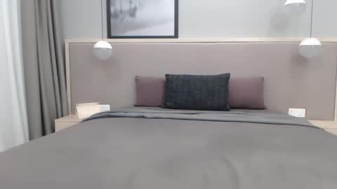 shy_schoolgirl_ online show from September 24, 6:07 pm