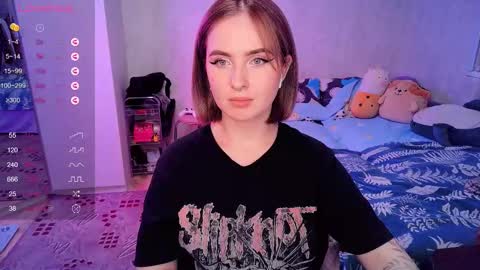 Snapshot of shyfoxxxy chatting on February 20, 4:25 pm Effie online show from February 20, 4:25 pm